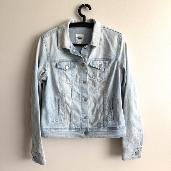 Old Navy Women's Size Medium Denim Jean Jacket Button Up Front Pockets Retro - Picture 3 of 13